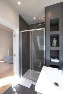 Hampden Apartments - The Richard - 2