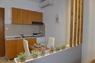 Elaionas Apt. - Psakoudia - 7