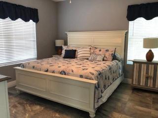 Amy's Beach House - 1