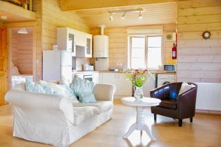 Lapwing, Skylark & Curlew Seaside Chalets - 5
