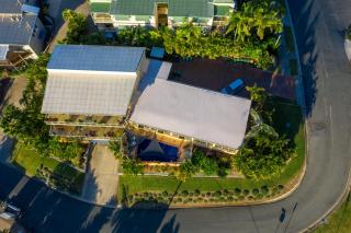 Sunlit Waters Studio Apartments - Airlie Beach - 3
