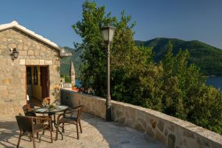 Villa & Apartments Perasto - 2