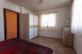 Apartman M&S - Njivice - 1