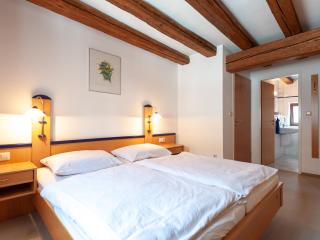 Gästezimmer im Weingut Wolf - Großkarlbach - 4