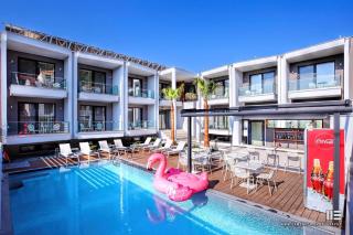 Senso Suites - Néa Péramos - 0