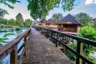 House on piles, Una river 'Apartman Una' - Bosanska Krupa - 0