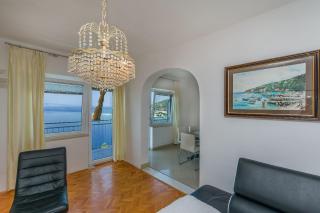 Apartment Marijana - Omiš - 2