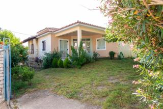 Villa with private garden - Kréstena - 9