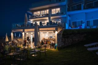 Golden Coast Beachfront Resort - Kipseli - 1