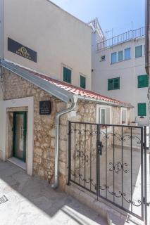 Xboutique Rooms Marinac - Šibenik - 1