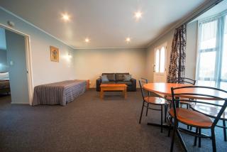 Coronation Park Motels - 4