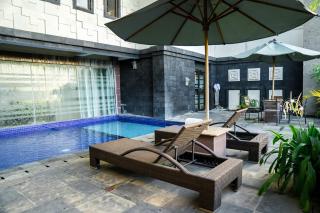 Hotel Puri Ayu - Denpasar - 1