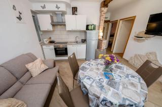 Apartman Larissa - Rab - 9