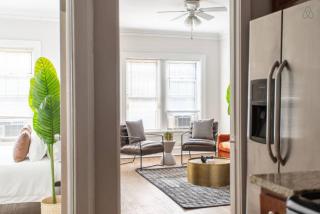 Lively 2BR Apt in Lincoln Square - Eastwood 1 - Chicago - 7