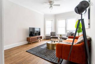 Lively 2BR Apt in Lincoln Square - Eastwood 47-1 - 2