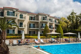 Antonia Hotel - Vlachata - 9