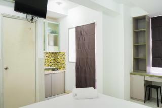 Spacious Studio Room Menteng Square Apartment By Travelio - Jacarta - 7
