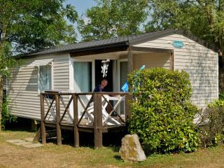 Charmant camping Familiale 3 Etoiles vue 360 plage piscine à débordement empl XXL - 1