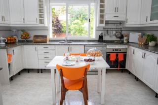 The Yellow House - Mataelpino - 6
