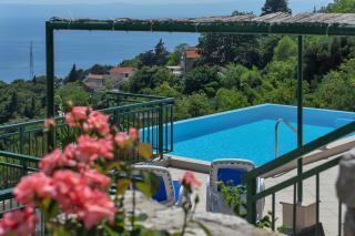 Villa Makar,heated pool,gym,grill,seaview - 2