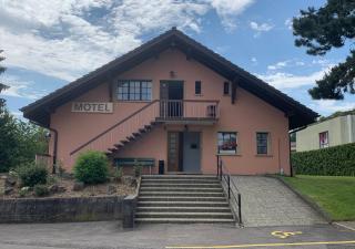 Motel des fleurs - 8