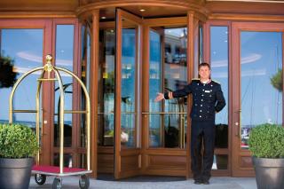 Yachthafenresidenz Hohe Düne - 7