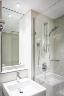 Bush Hotel Farnham - Farnham - 8