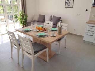 Apartment Maslina - Šibenik - 1