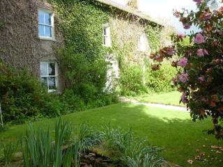 Cullintra House - 9