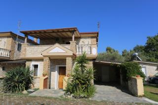 Villa Argo 3 - Beachfront, Big gardens, Location! - Pefkochori - 4