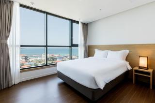Lemain Hotel - Jeju - 9