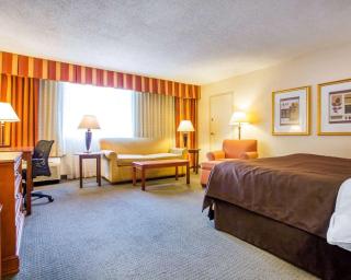 Budgetel Inn & Suites Atlanta - Atlanta - 1