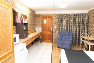 Lantern Motor Inn - Mackay - 1