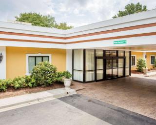 Budgetel Inn & Suites Atlanta - Atlanta - 0