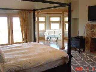 Villa Nectar - Heated pool & Spa with Patio - 3