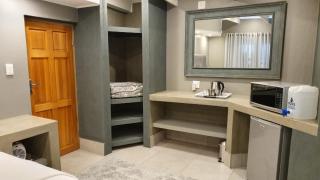 Izimbali Lodge and Restaurant - Ermelo - 5