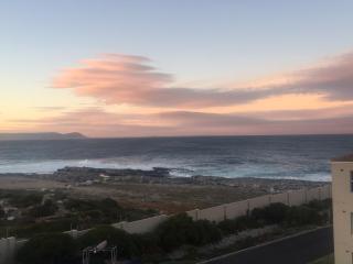 Huisi by di C - Hermanus - 1