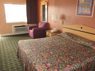 Crown Inn - Memphis - 7