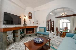 Naxos Center Houses - 7