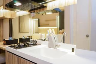 New Furnished Studio at Signature Park Grande Apartment By Travelio - Jakarta - 6