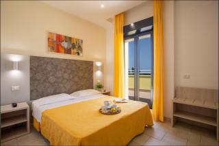 Hotel Reyt - Rímini - 1
