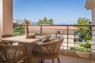Meliti Waterfront Suites - 7