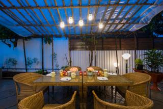 EL Lodge by StayVista - Pool, lawn, and a charming gazebo for your perfect getaway - Lonavala - 1