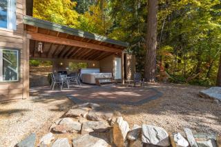 Vista View Chalet - 2 Bed 1 Bath Vacation home in Lake Wenatchee - 6