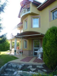 Kristály Panoráma Villa - 1