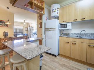 TarracoHomes, Beach Apartment with Terrace in Cambrils - Cambrils - 2