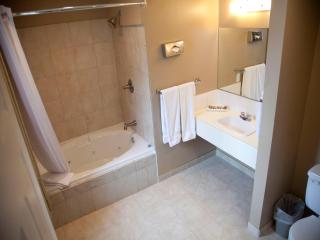 Hotel Senator - Saskatoon - 7