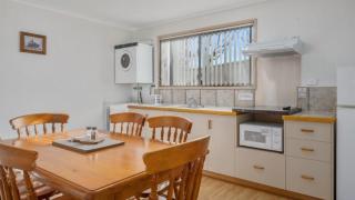 SWANSEA VILLAS - Swansea - 3
