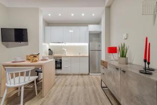 Stylish & Bright Apartment in the City Centre - 0