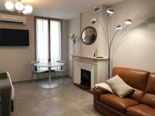 Le Petit Bijou Sète, quatre appartements au centre ville, trois avec vue canal - Sète - 7